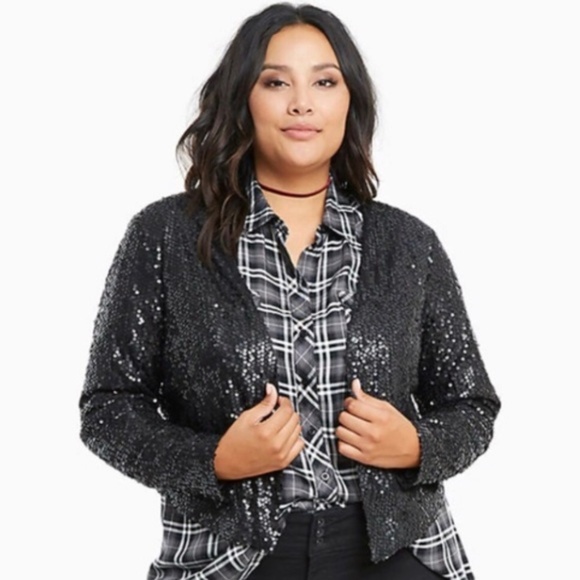 NWT Torrid 4 Black Drape Front Sequin Jacket 4X 26 - Picture 2 of 8